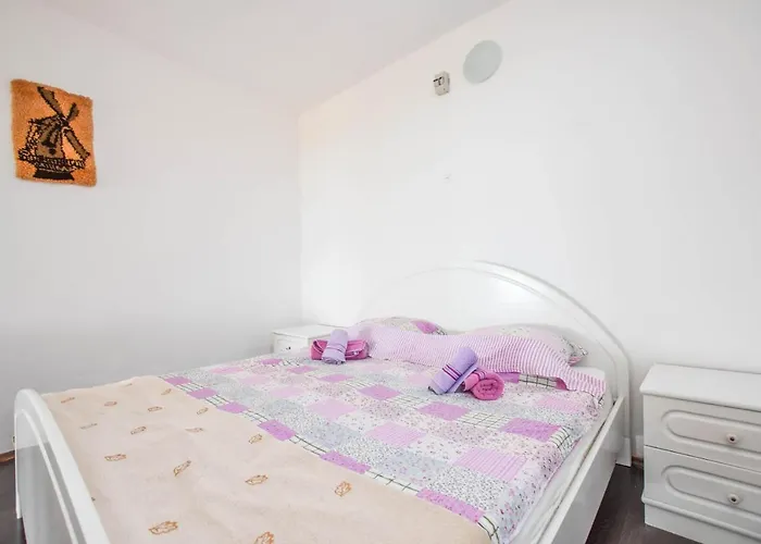 House Mateo Neviđane